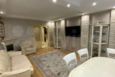 4-к. квартира, 121 м², 5/12 эт.