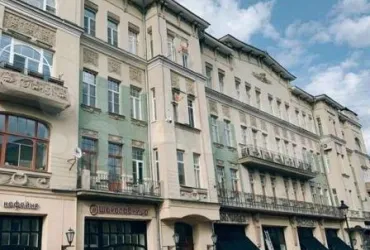 Квартира-студия, 40 м², 4/4 эт.