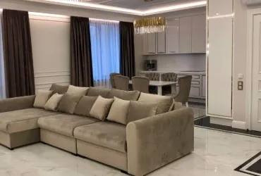 3-к кв. Москва ул. Эльдара Рязанова, 2 (140.0 м²)