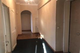 Недвижимость Квартиры / 4-к квартира,...