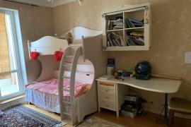 Недвижимость Квартиры / 4-к квартира,...