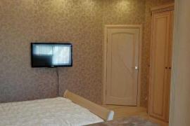 Недвижимость Квартиры / 2-к квартира, 78 м², 2/8 эт.