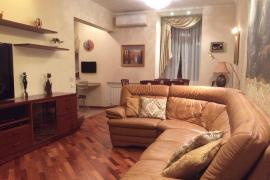 4-к квартира, 106 м², 6/8 эт.