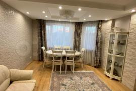 4-к. квартира, 121 м², 5/12 эт.
