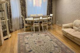 4-к. квартира, 121 м², 5/12 эт.