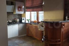 3-к. квартира, 71,4 м², 2/5 эт.