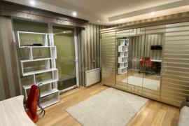 4-к. квартира, 121 м², 5/12 эт.