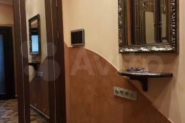3-к. квартира, 71,4 м², 2/5 эт.