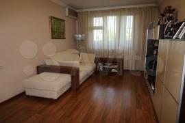 5-к. квартира, 112 м², 3/17 эт.