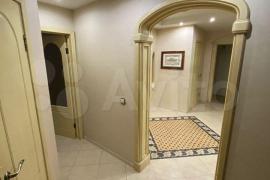 4-к. квартира, 121 м², 5/12 эт.