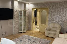 4-к. квартира, 121 м², 5/12 эт.