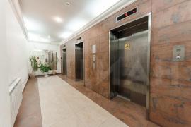 Москва, улица Ярцевская, 27к1