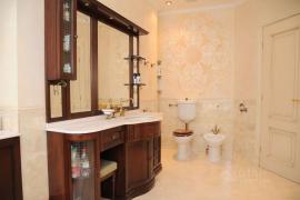3-комн. квартира, 140 м²