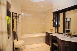 3-комн. квартира, 140 м²