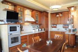 3-комн. квартира, 140 м²