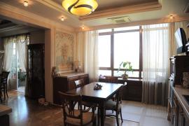 3-комн. квартира, 140 м²