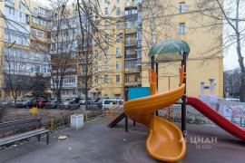 Продам трехкомнатную вторичку 108.0 м...