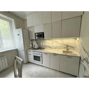 3-к. квартира, 77,1 м², 1/5 эт.
